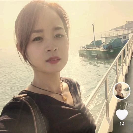 @涵.腾 麻麻