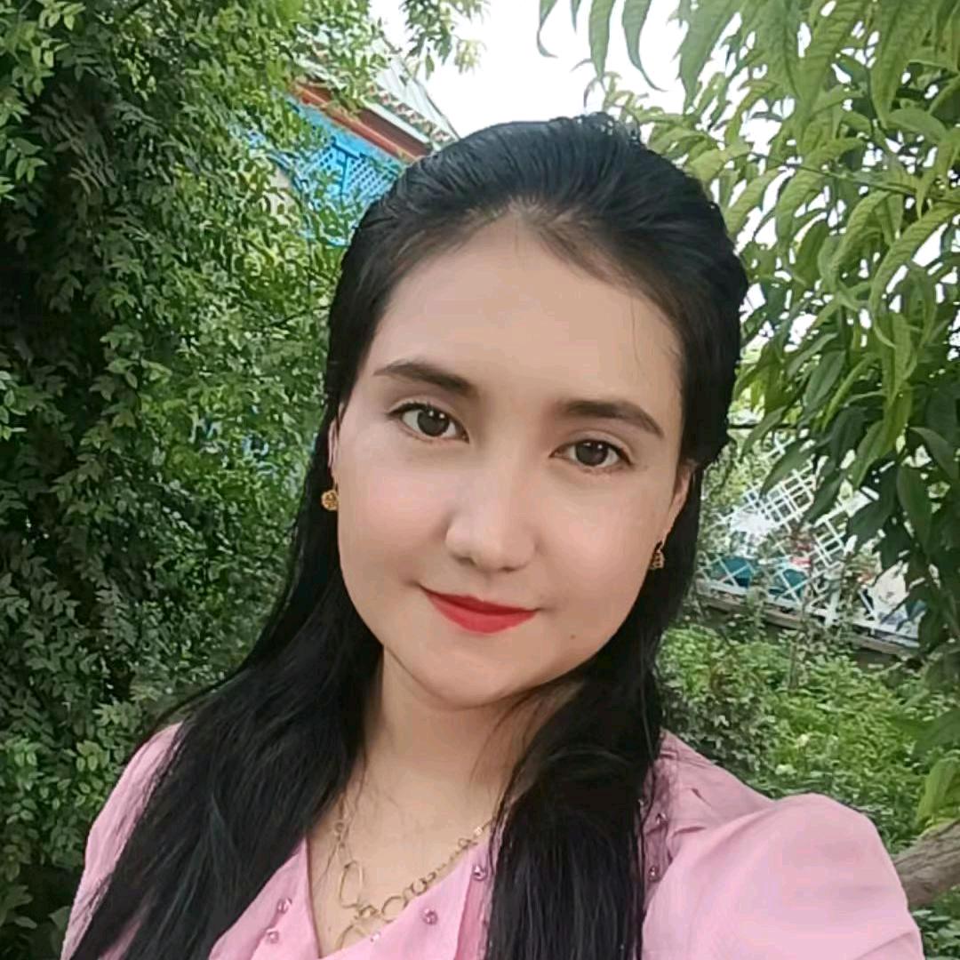 和田县塔瓦库勒乡白朵蛋糕店🎂