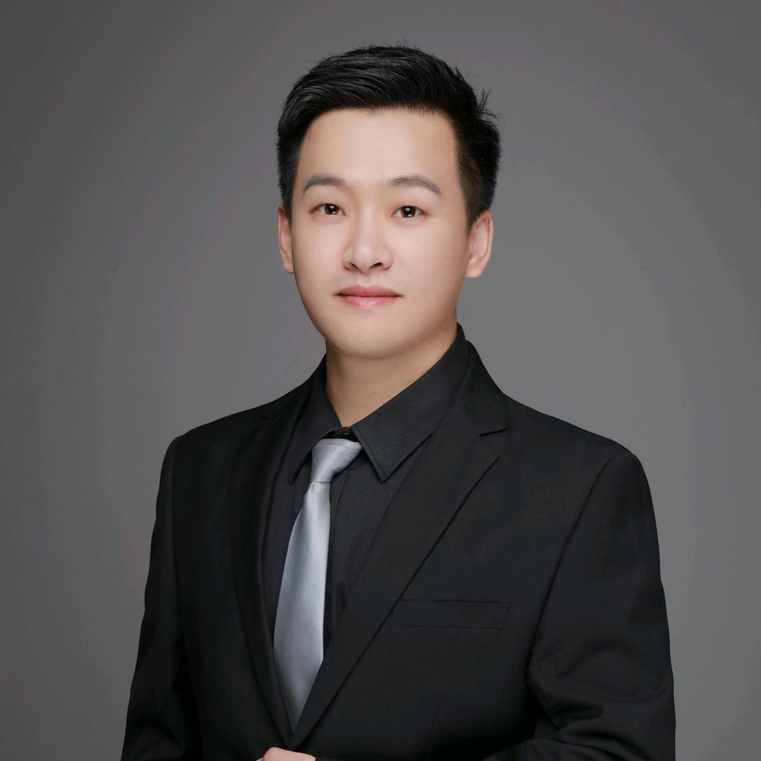 助理小陈