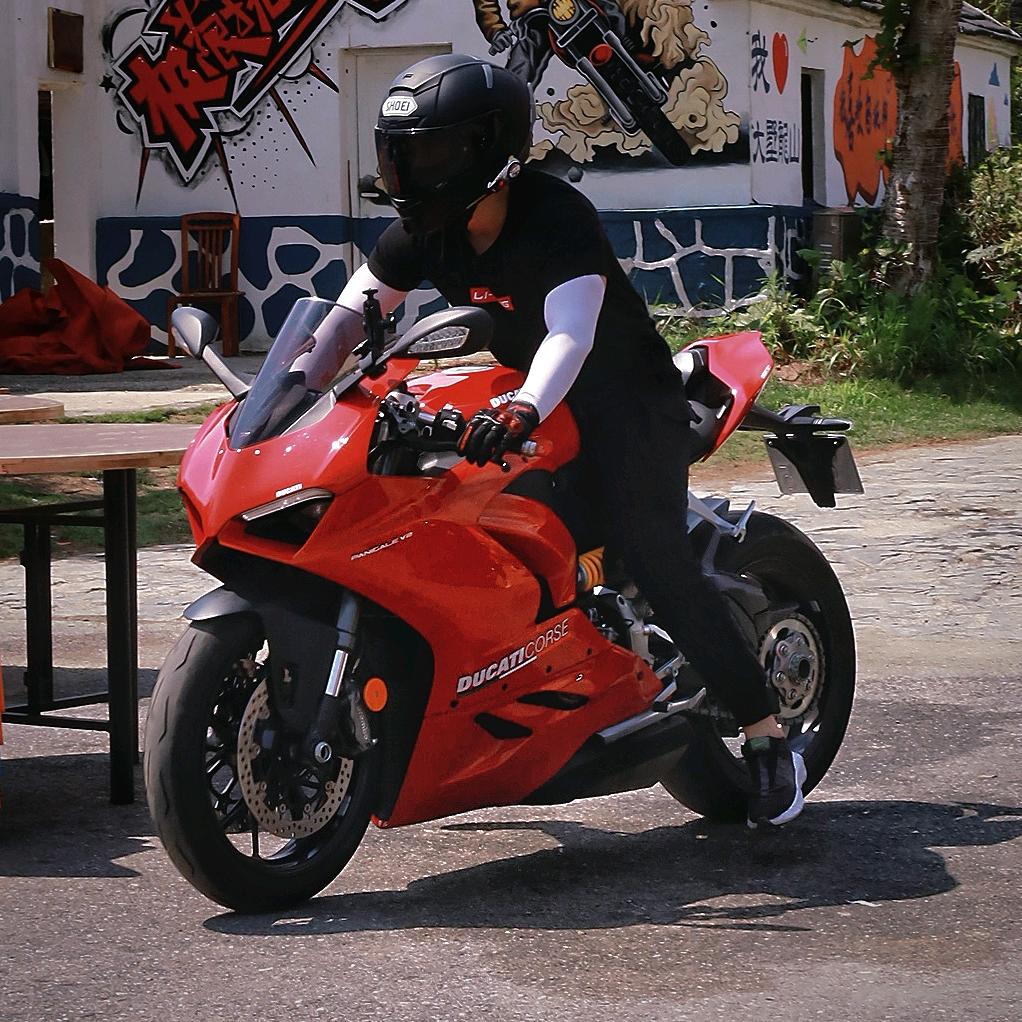 一觉睡到自然醒