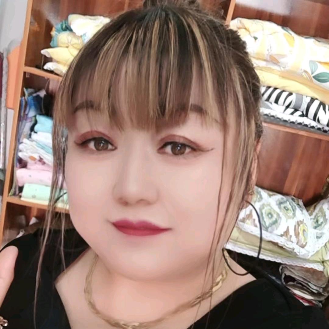 阿依早热床上用品