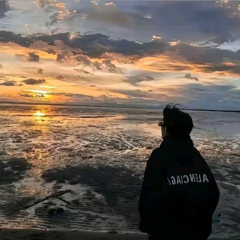 小王贼困¹⁰ ¹²