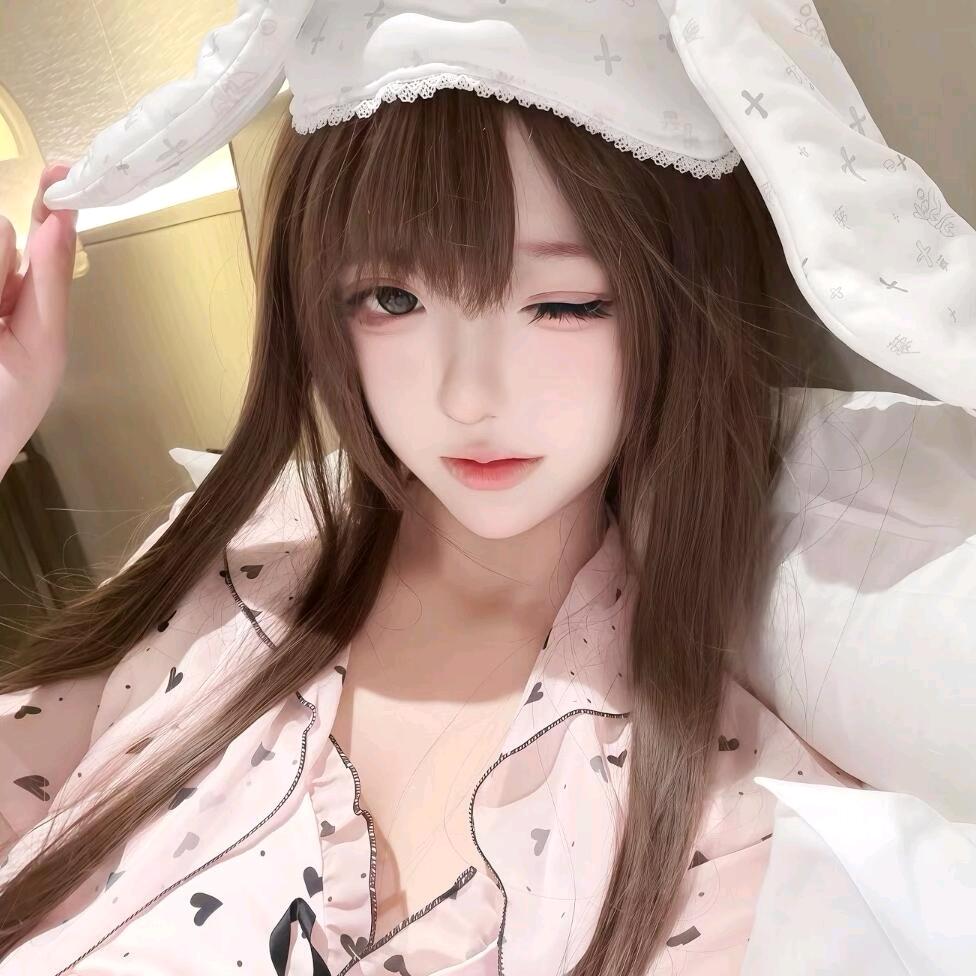 裕裕控