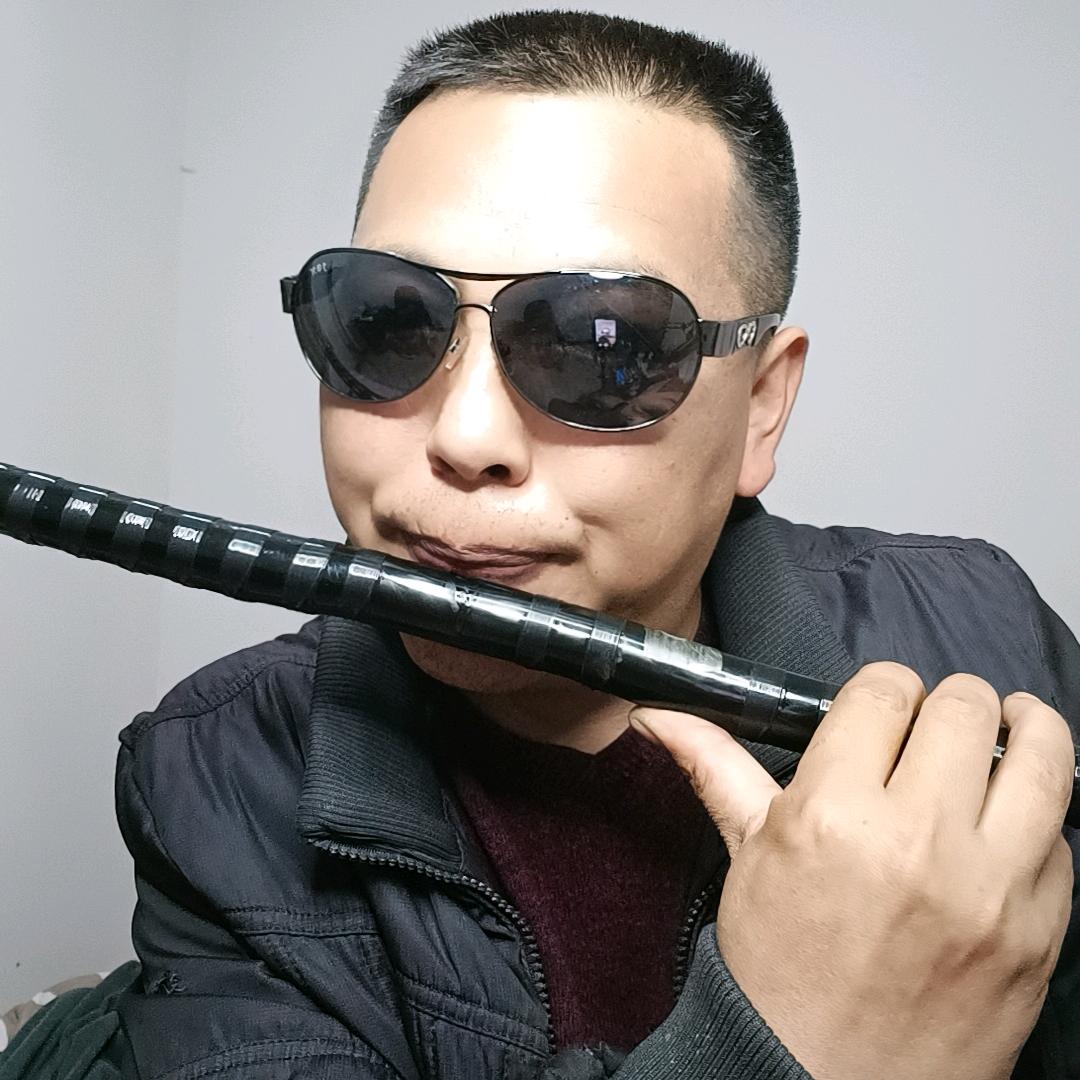 依旧