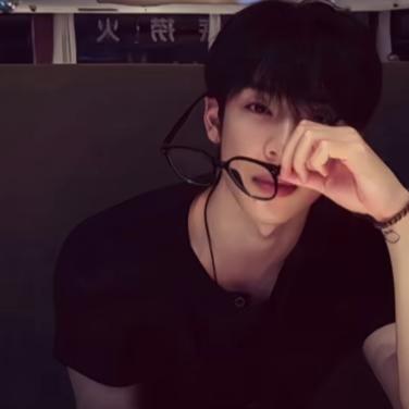 绍兴MIU营销总监小晶