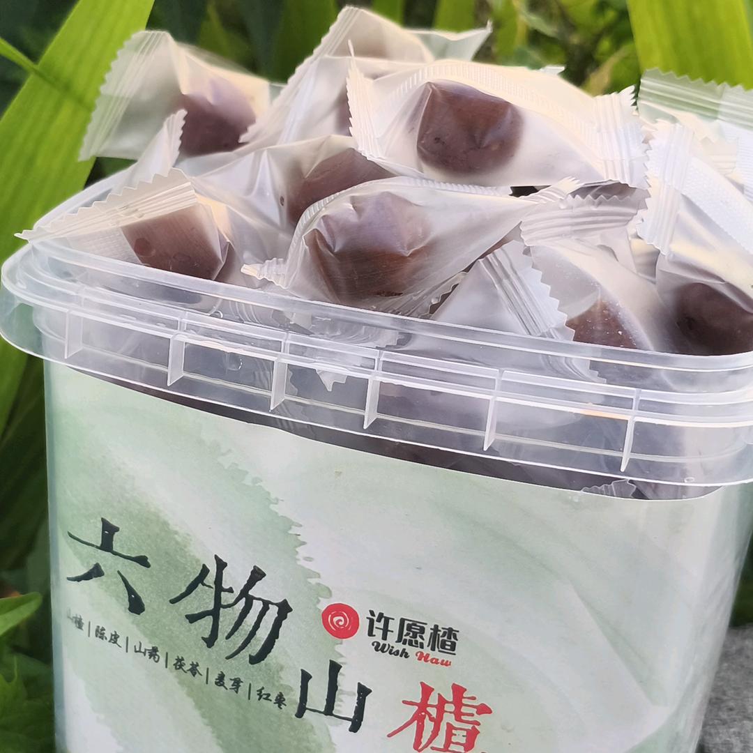 万象-露西