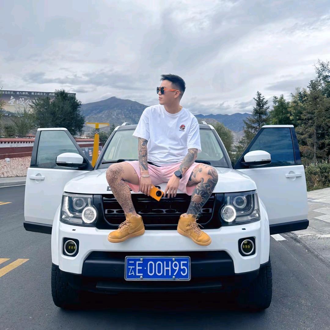 愤怒de小髙髙🐯