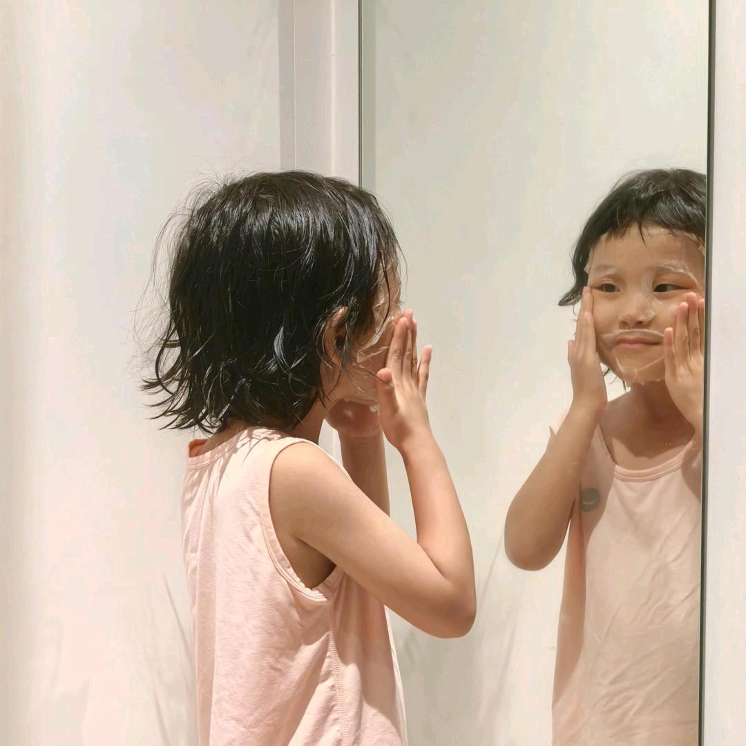 老实巴娇女士