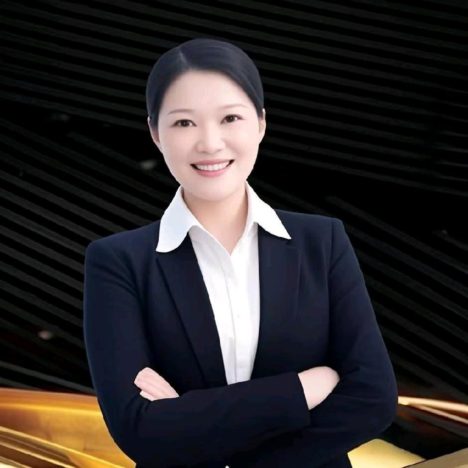 李盼