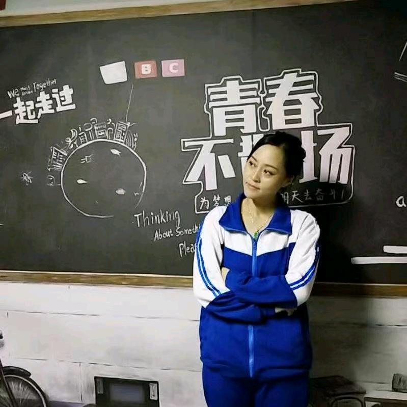 琳琳很哇塞