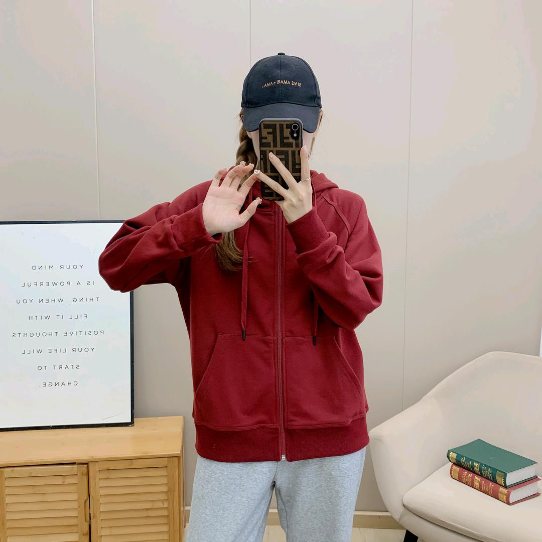 洋洋棉品休闲服饰