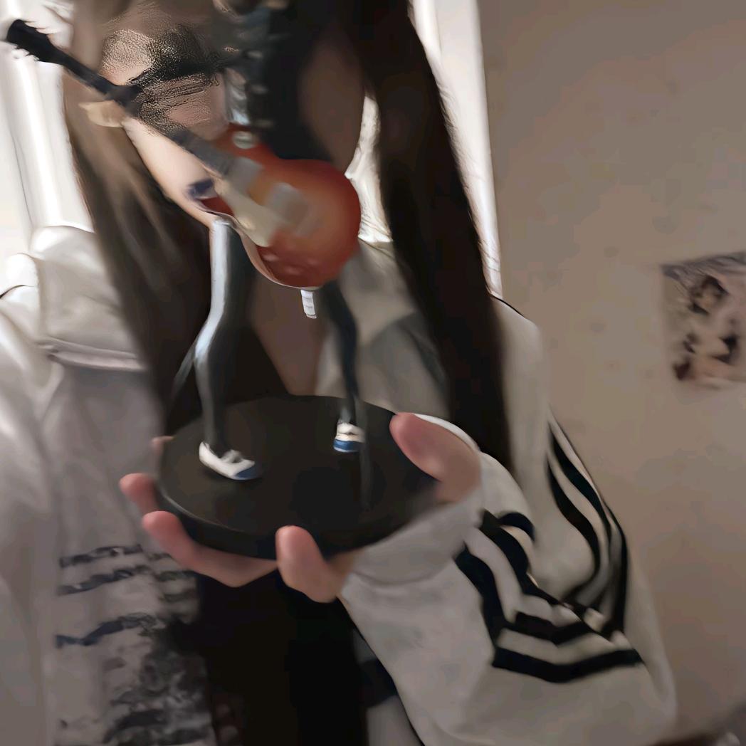 演员
