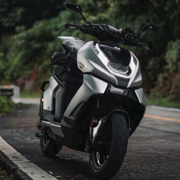 ZEEHO极核电动（一环路南三段店）