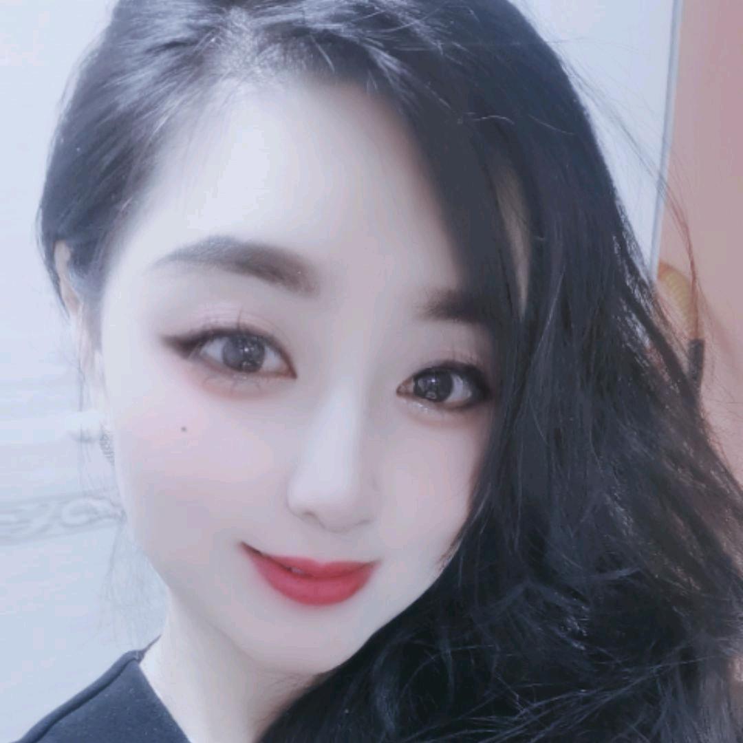 粗鲁的小姐姐