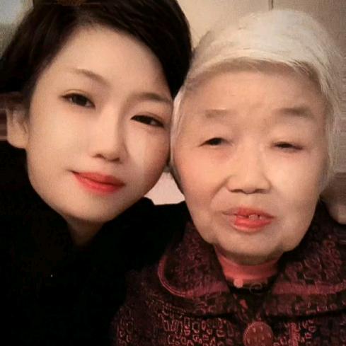 简单快乐的70后🇨🇳🇨🇳🇨🇳