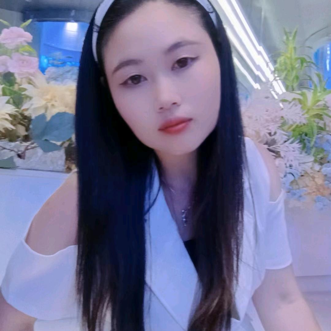 饕餮少女