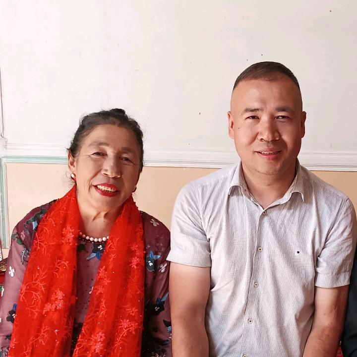 @网红妈妈和儿子