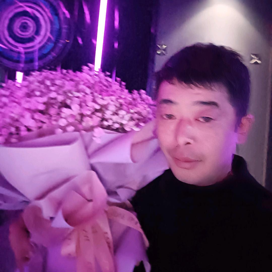 专业彩钢蓬