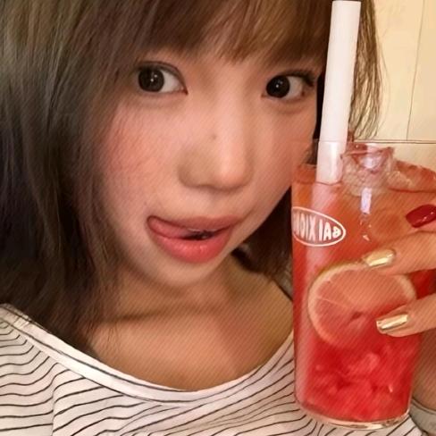 明天不会熬夜了.