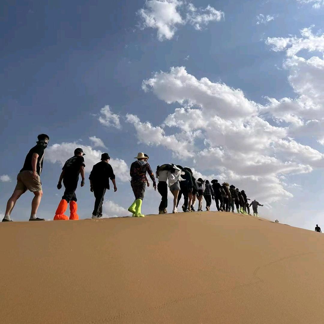 腾格里沙漠～赵先森