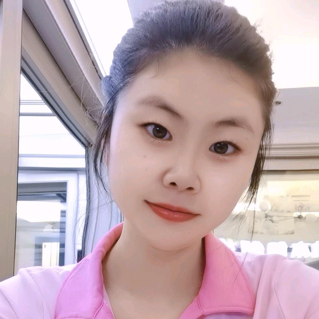 轩尼斯门窗朱朱