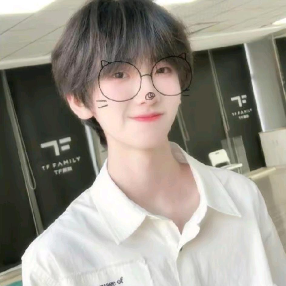 我叫栗子owo