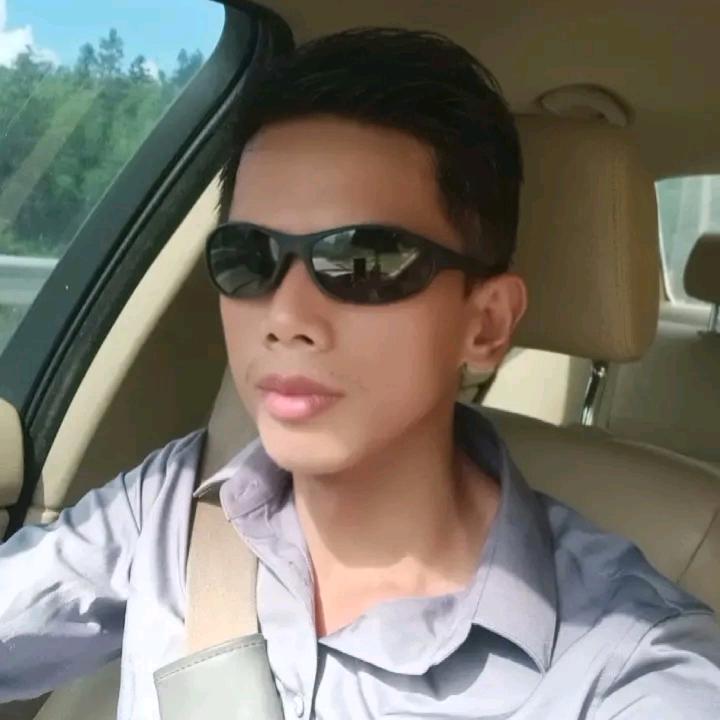 （马头里缘心阁兔耳兰兰园）