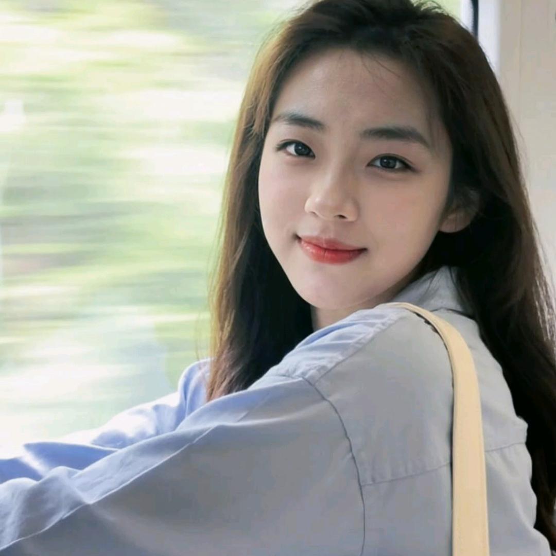 Lai 芊芊芊