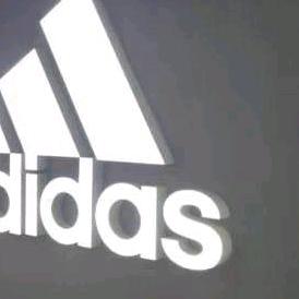 阿迪精选鞋靴店