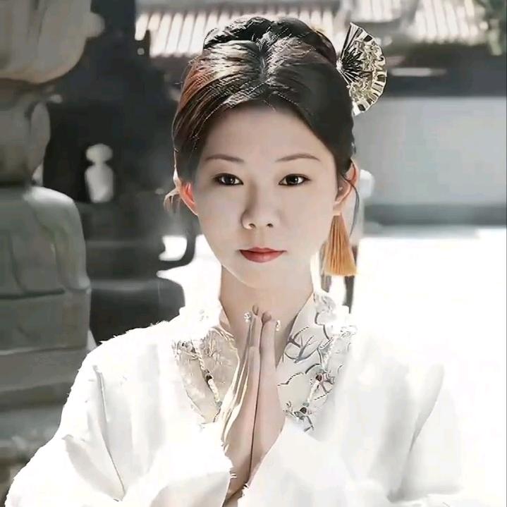 ༺滚滚长江向难流࿆ྃ༻