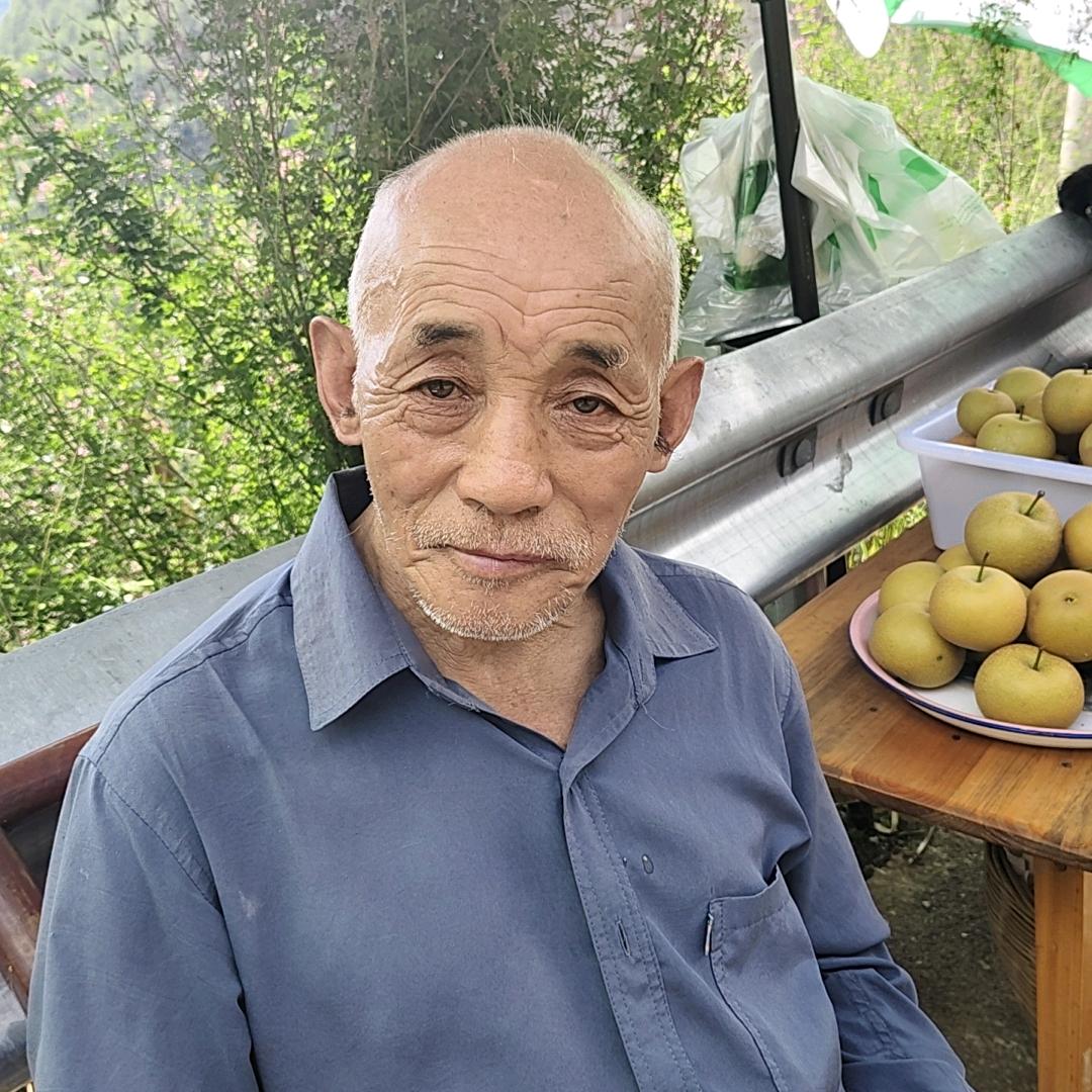 石同春！