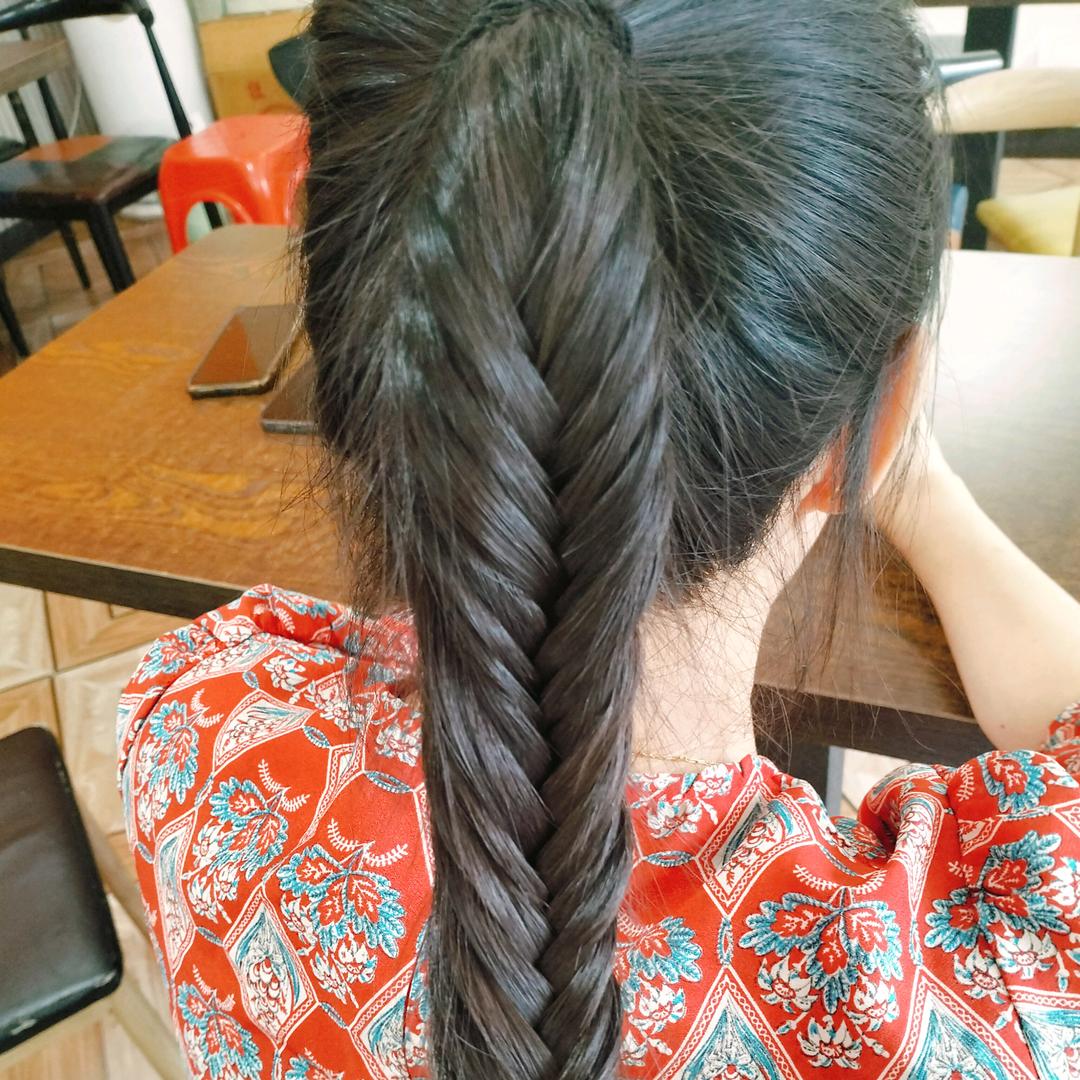 XIAO.JIN.RONG