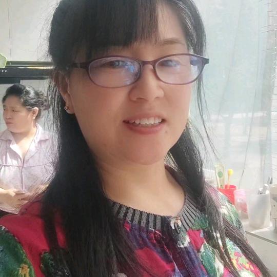 小芳(不定时直播)