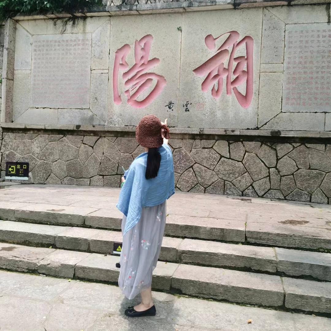🌸且听风吟🌸 🌸静待花开🌸
