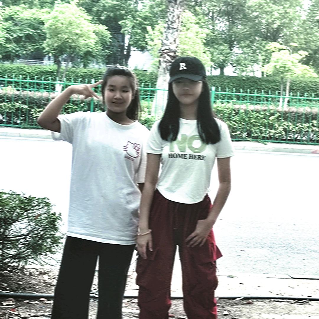 月亮好圆🌙🌷🌹🍀: