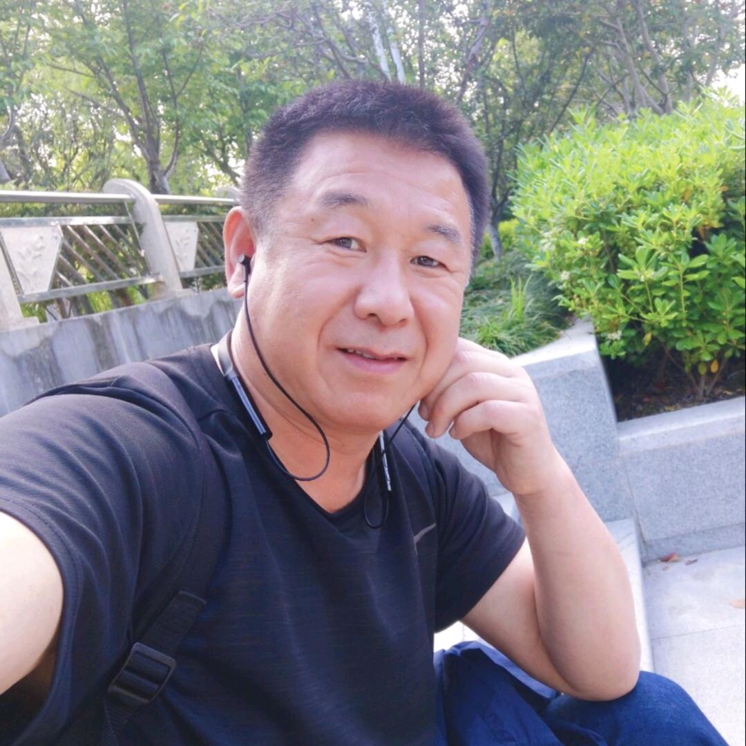 穆浴阳光