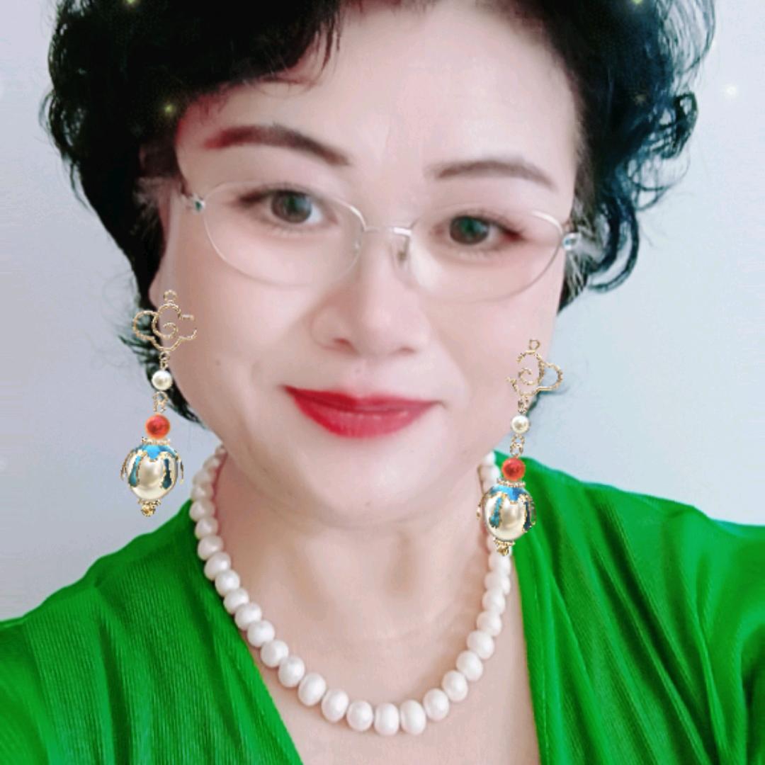 铭铭奶奶