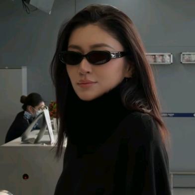 马油叶儿马老师女装推荐官