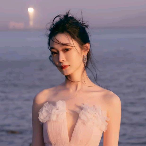 夏娃很哇塞👑