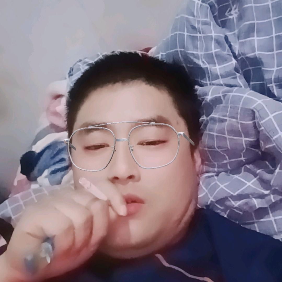 尤