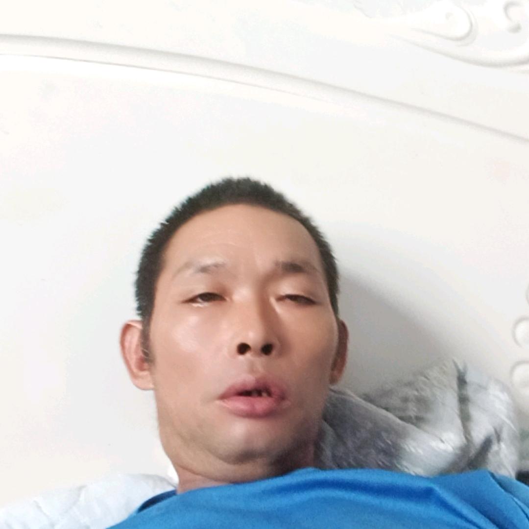 钟伯林