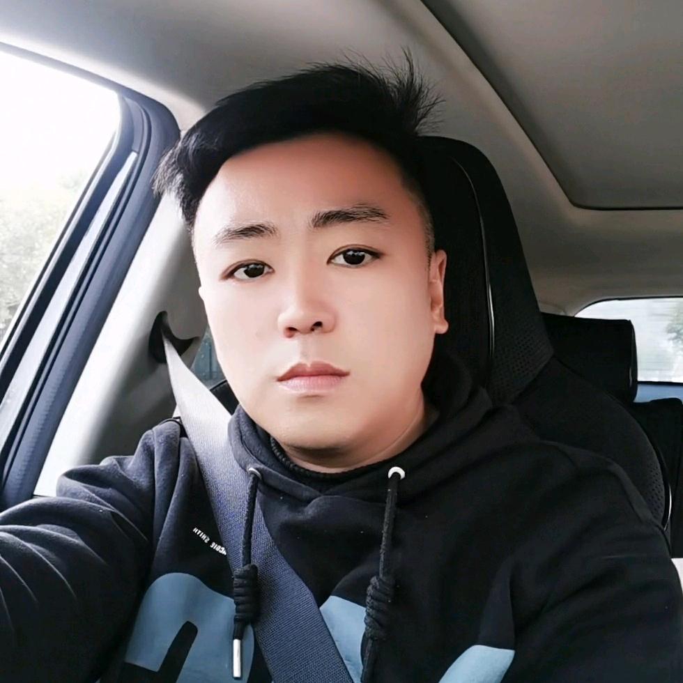 璐璐哥
