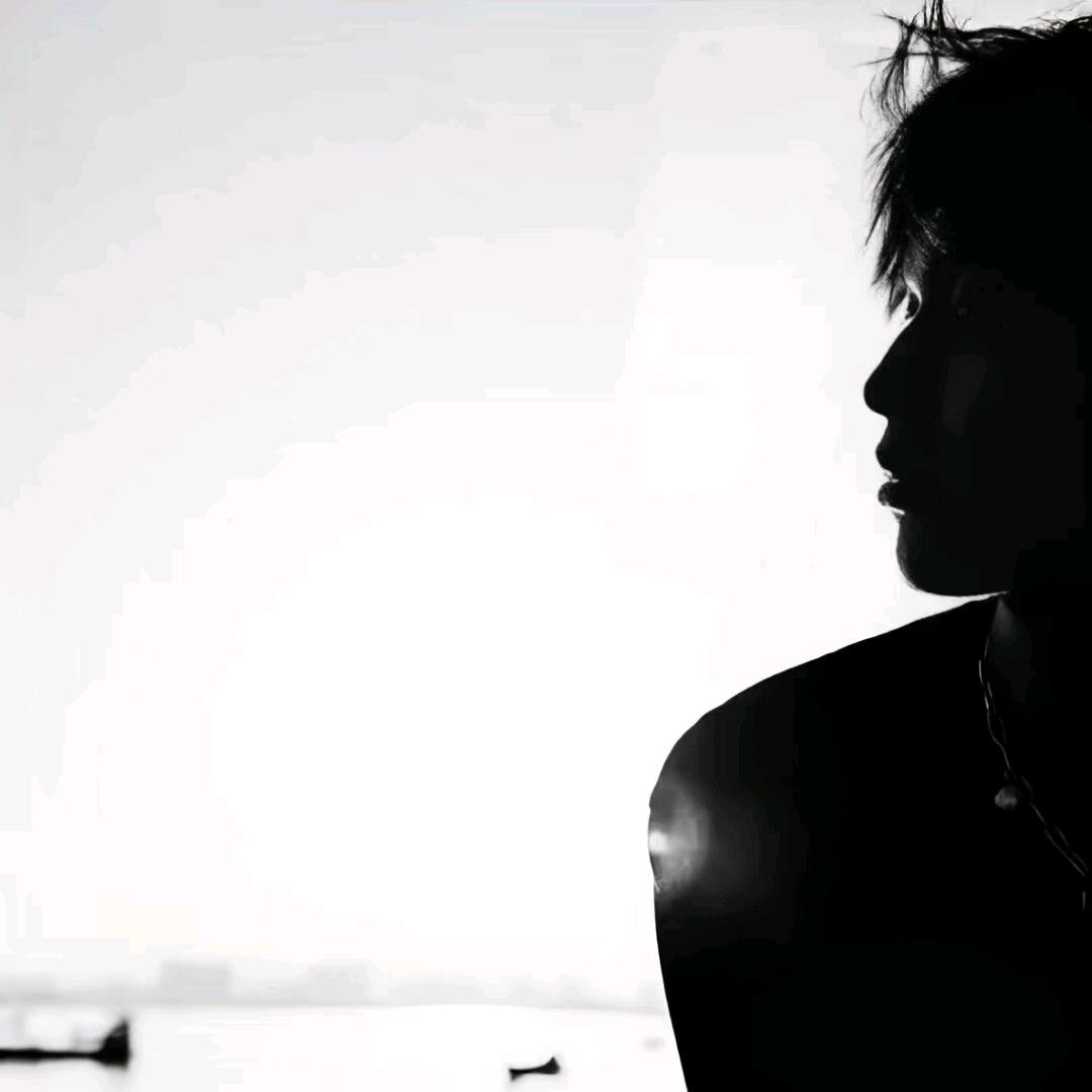 楠楠喃喃