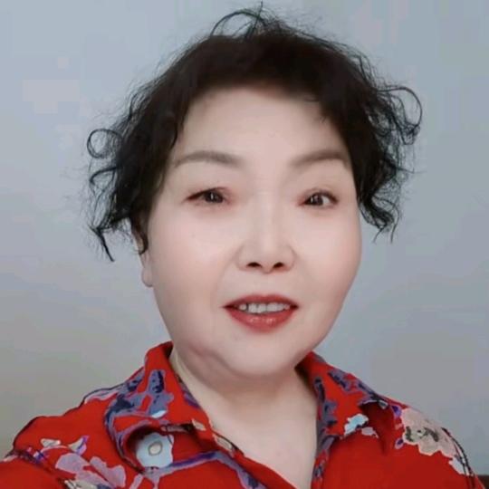 洪二姐