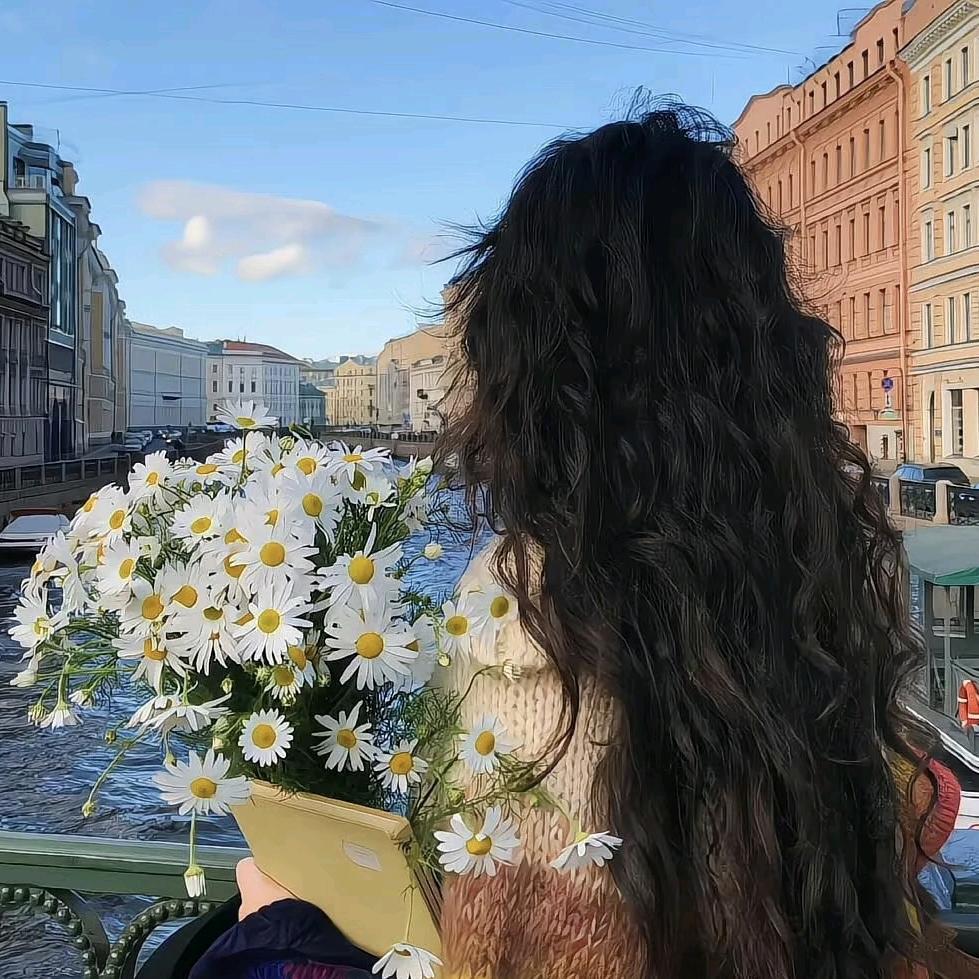 whisper  ˃̶͈ ꇴ ˂̶͈