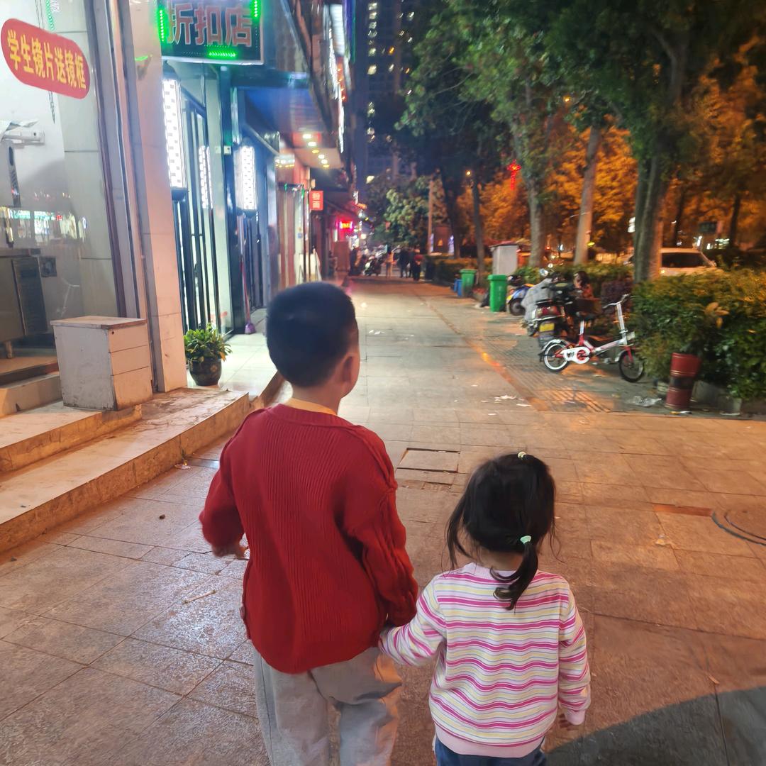 吴灿