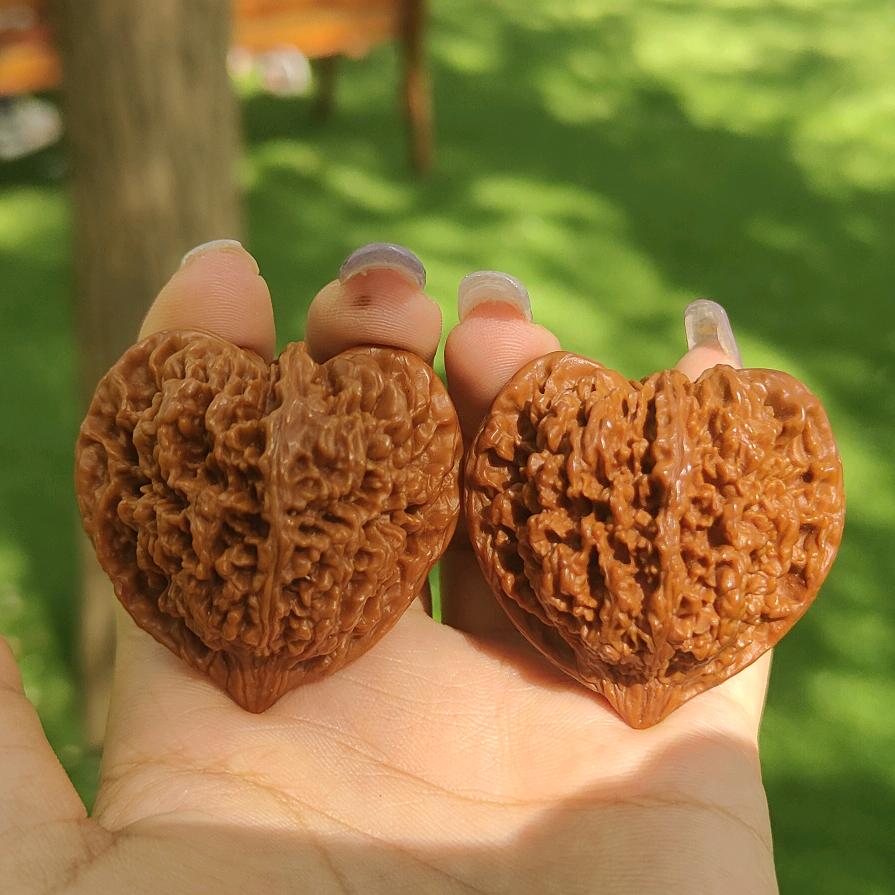 青翠间文玩核桃