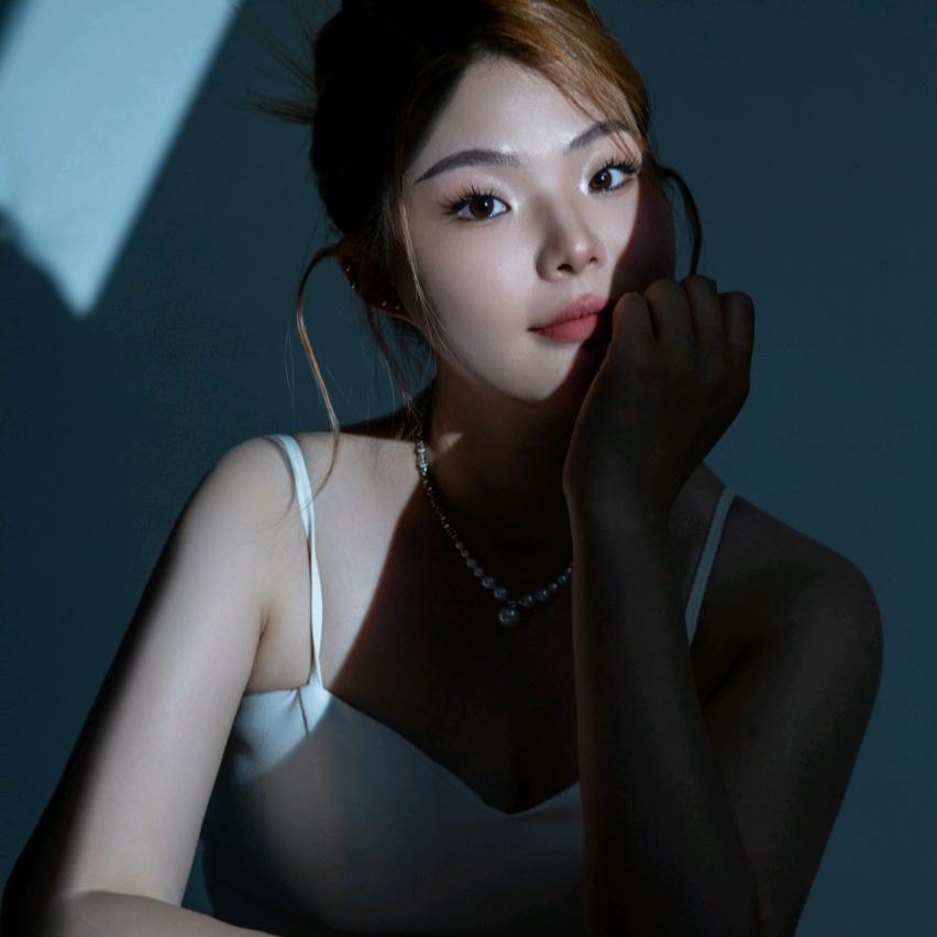 晨佬板–