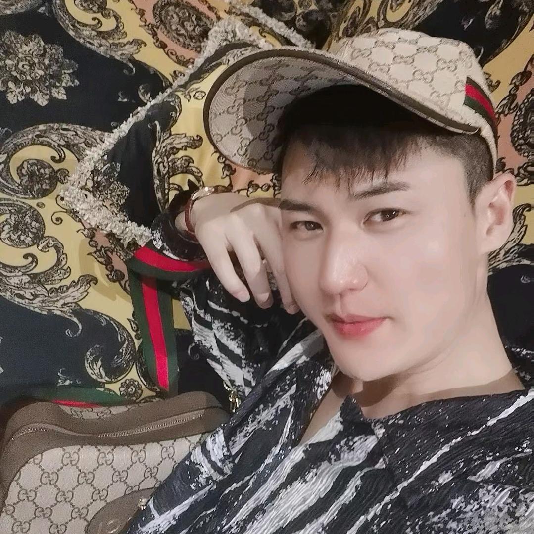 标准老男孩