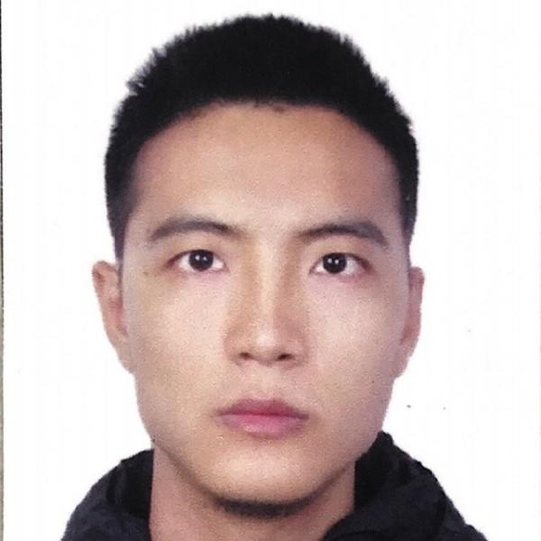 成都橱柜张某